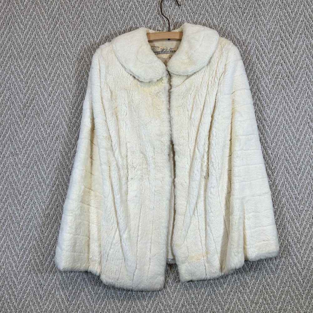 Vintage Coat Womens Cape Rabbit Fur Pecs Cream Peter Pan Collar Hungarian Winter